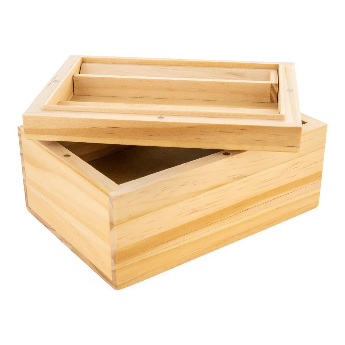 Boîte tamiseuse en bois